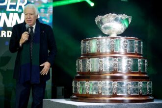 Corpo de Nicola Pietrangeli será velado na quadra que leva seu nome no Foro Italico