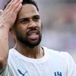 Renan Lodi é oferecido ao Corinthians, mas alto salário trava negociação