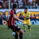 Reinaldo destaca trabalho do Mirassol após garantir vaga direta na Libertadores 2026