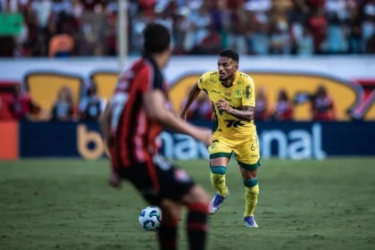 Reinaldo destaca trabalho do Mirassol após garantir vaga direta na Libertadores 2026