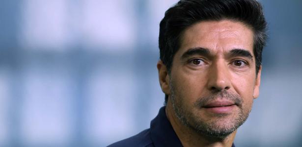 Abel Ferreira minimiza clima de “terra arrasada” e promete reação do Palmeiras em 2026