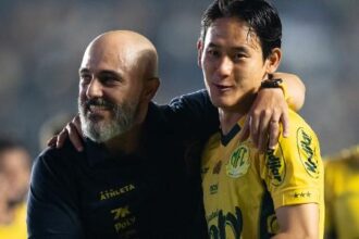 Massini vê campanha do Mirassol como “tapa na cara” de clubes com maior investimento