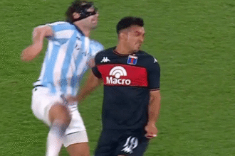 Santiago Sosa atinge rosto de Oviedo, é expulso e vira desfalque do Racing contra o Boca