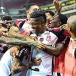Flamengo iguala número de títulos nacionais do Palmeiras e pode assumir liderança em janeiro