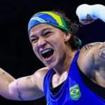 Bia Ferreira coloca cinturão dos leves da FIB em jogo pela quarta vez em Mônaco