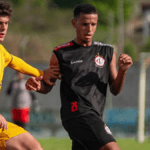 Campinense supera Retrô por 2 a 0 em amistoso preparatório