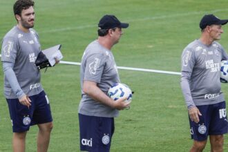 Bahia faz último treino antes de decisão contra o Fluminense no Maracanã