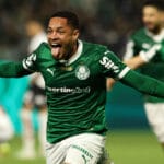 Vitor Roque supera início sob pressão e encerra 1ª temporada no Palmeiras com 20 gols