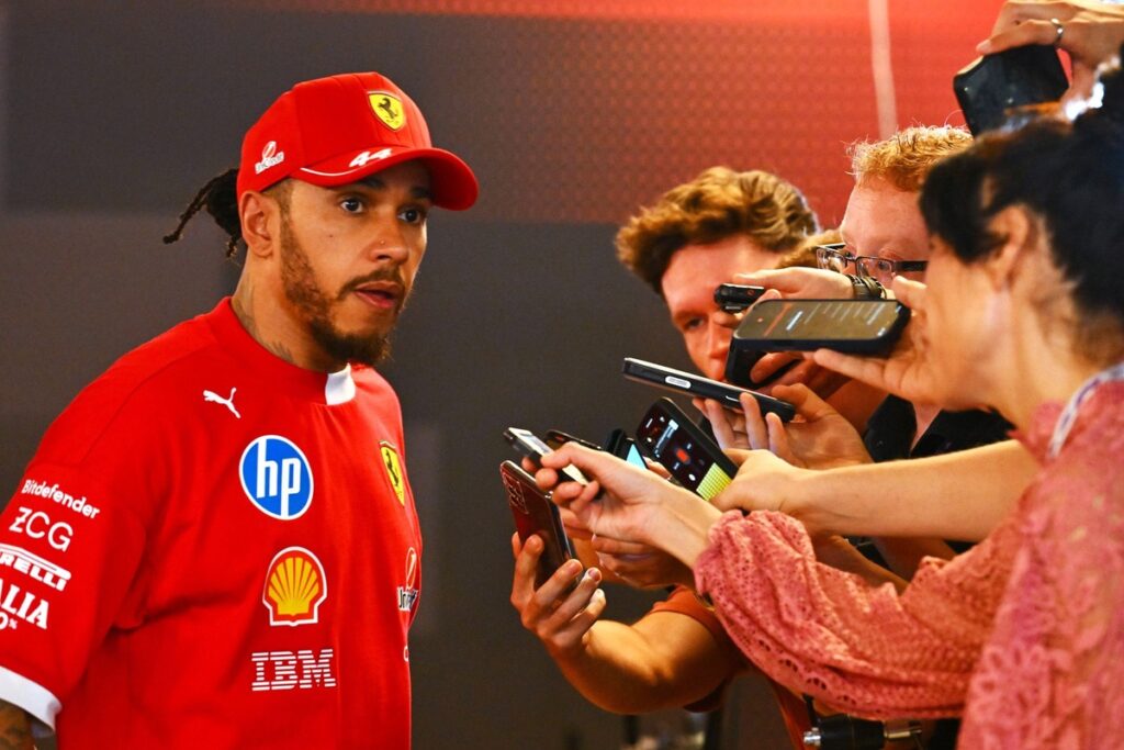 Hamilton avisa que ficará “incomunicável” depois de ano difícil com a Ferrari