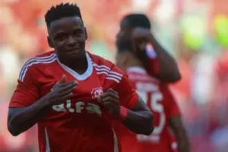 Internacional bate Red Bull Bragantino por 3 a 1 e confirma permanência na Série A