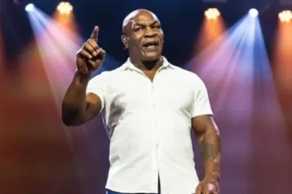 Mike Tyson confirma duelo de exibição com Floyd Mayweather na África em março de 2026