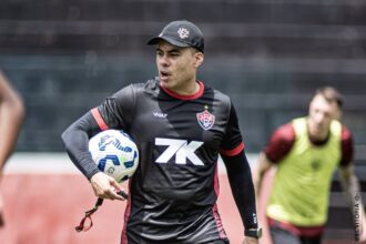 Vitória alcança rendimento de G-6 com Jair Ventura e assegura permanência na Série A