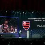 Flamengo libera goleiro Matheus Cunha para o nascimento do primeiro filho e terá baixa na Copa Intercontinental