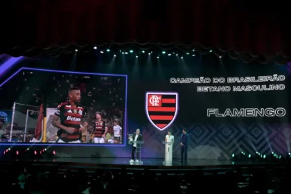 Flamengo libera goleiro Matheus Cunha para o nascimento do primeiro filho e terá baixa na Copa Intercontinental