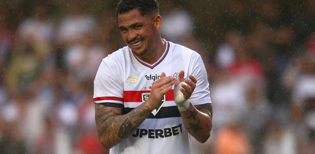 Luciano fecha 2025 como artilheiro do São Paulo pelo terceiro ano seguido