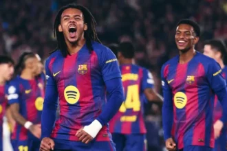 Barcelona reage, derrota Eintracht Frankfurt e comemora volta da Champions ao Camp Nou