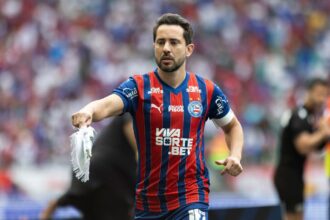 Bahia estende contrato de Everton Ribeiro até dezembro de 2026