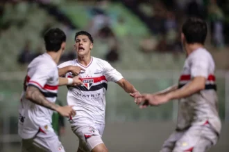 São Paulo supera América-MG em Belo Horizonte e fatura quinta Copa do Brasil Sub-20