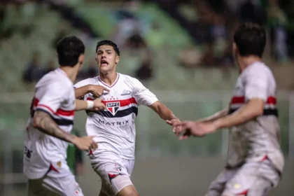 São Paulo supera América-MG em Belo Horizonte e fatura quinta Copa do Brasil Sub-20