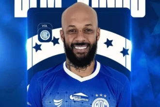 Confiança anuncia volante Bruno Silva, de 39 anos, ex-Bahia e Botafogo