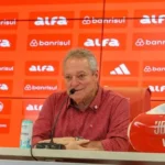 Abel Braga operou o coração 15 dias antes de assumir o Inter e evitar queda para a Série B