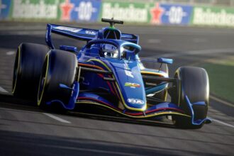 FIA anuncia revisão dos nomes do regulamento da F1 para 2026 a fim de evitar confusão entre fãs