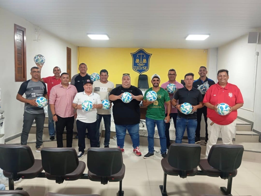 Reunião da FSF define protocolos do Sergipano 2026 e entrega 20 bolas oficiais a cada clube