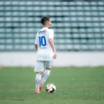 Meia Ian Brito, de 16 anos, desperta interesse de clubes do Brasil e da Arábia Saudita