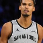 Wembanyama retorna, Spurs superam Thunder e vão à final da NBA Cup