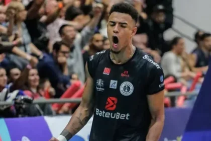 Ponteiro do Guarulhos registra boletim de ocorrência por injúria racial após partida da Superliga