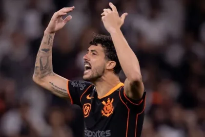 Gustavo Henrique brilha nos pênaltis e leva Corinthians à segunda final de Copa do Brasil