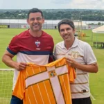 Brasiliense dispensa técnico Lúcio Flávio ainda na pré-temporada para o Candangão 2026