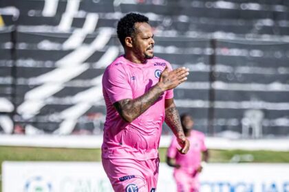 Atacante Bill recebe alta após agressão na final da 60ª Taça Paraná Amador