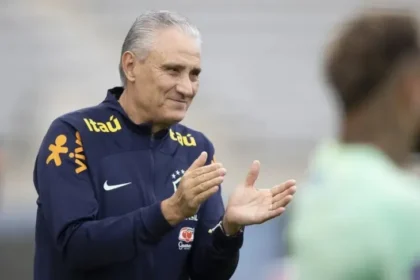 Cruzeiro negocia com Tite e aguarda resposta após saída de Leonardo Jardim
