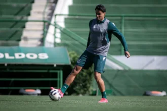 Guarani negocia saída amigável do zagueiro Diogo Silva