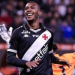 Rayan lamenta gol anulado e confia em vitória do Vasco na decisão da Copa do Brasil