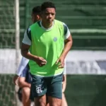 Ponte Preta fecha com o zagueiro David Braz até a temporada 2026