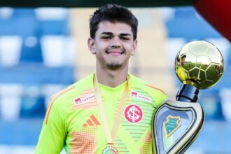 Muriel comemora primeiro título do filho Franthiesco pelo Inter e projeta mais um Becker no futebol