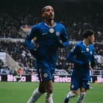 Chelsea reage na etapa final e arranca empate com o Newcastle pela Premier League