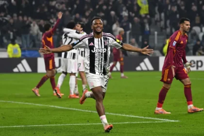 Juventus supera Roma em Turim e impede aproximação da equipe da capital da liderança da Serie A