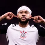 Raniele amplia participação ofensiva e se firma como peça versátil do Corinthians