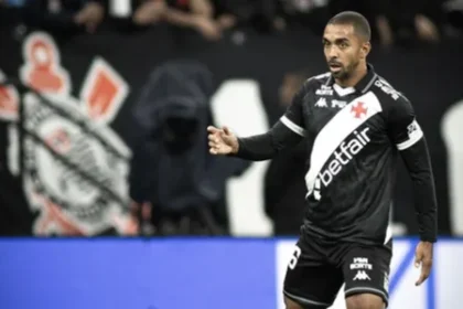 Paulo Henrique lamenta vice da Copa do Brasil e pede desculpas à torcida do Vasco