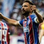 Everton Ribeiro renova contrato e consolida o Bahia como seu segundo clube com mais partidas