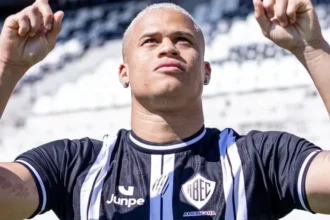 Rio Branco anuncia atacante Douglas Damasceno para a Série A3 de 2026
