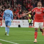 Segunda-feira de futebol: Napoli ergue a Supercopa da Itália; veja os placares do dia