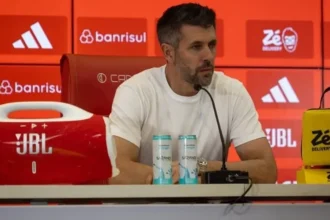 Seis clubes da Série A trocam de treinador após fim do Brasileirão 2025