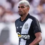 Náutico encaminha acerto com Luiz Felipe, meio-campista da Ponte Preta