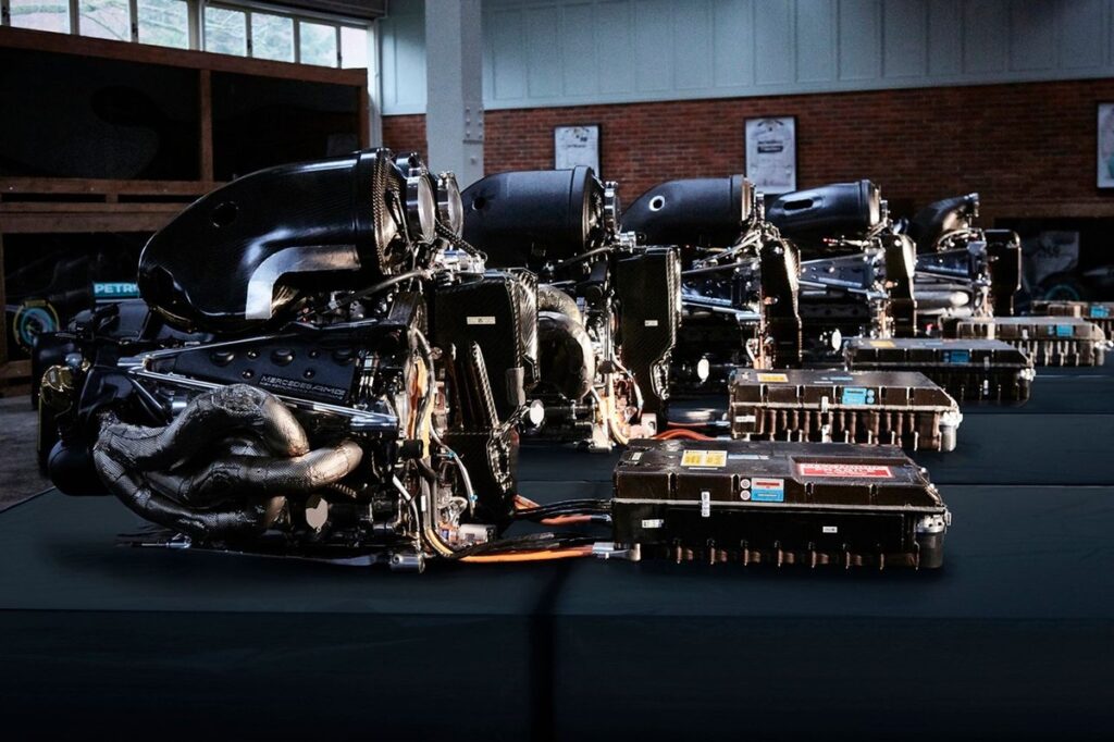 FIA confirma motor da Mercedes para 2026 e pressiona rivais a definir rumos
