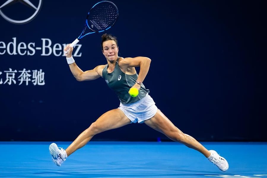 Francesa Lois Boisson confirma recuperação e planeja estreia em torneios australianos
