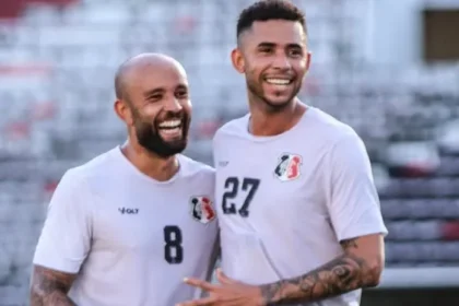 Santa Cruz goleia homônimo potiguar por 7 a 1 em jogo-treino no Arruda